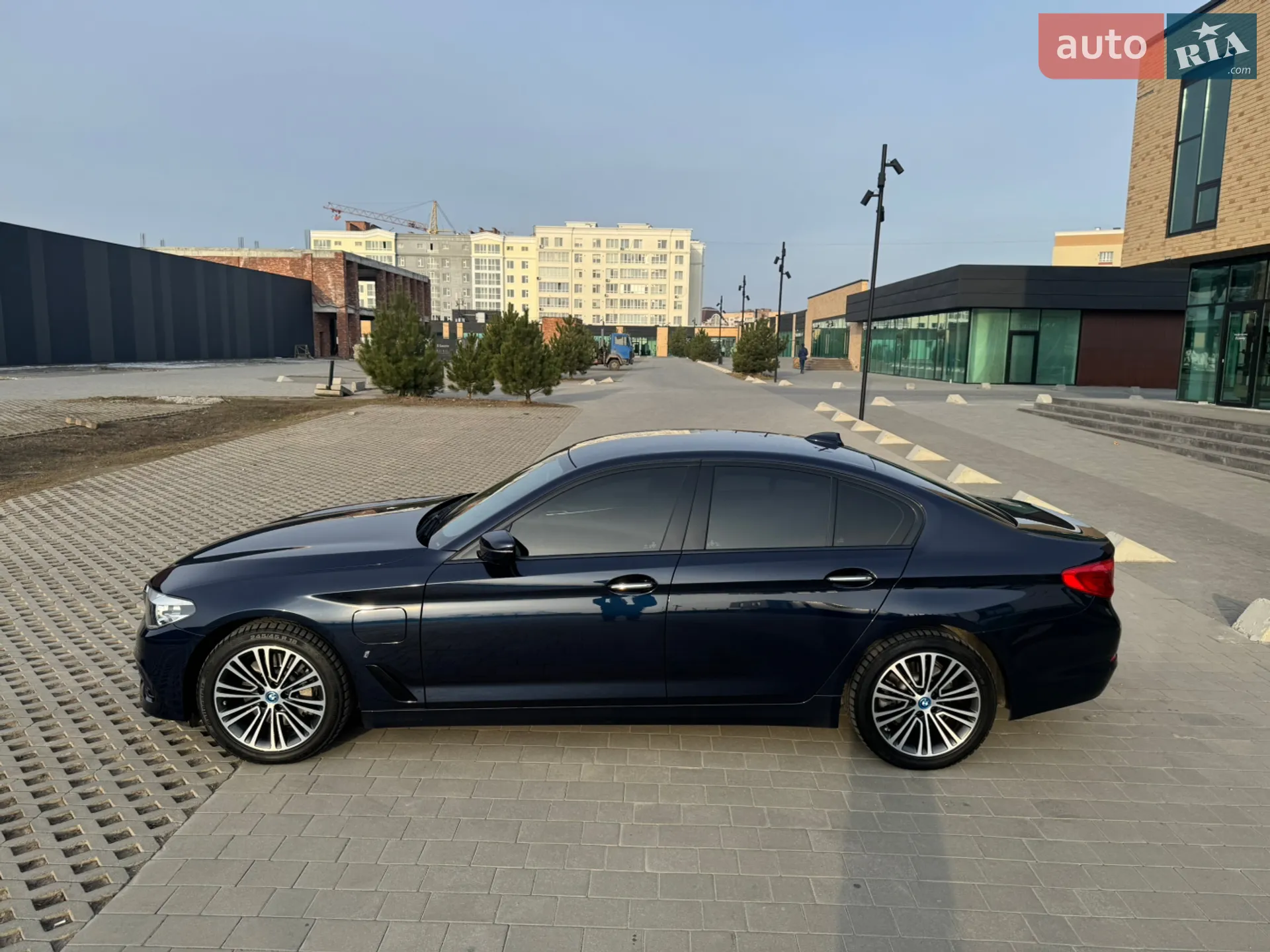 2017 BMW 5er - мініатюра 38