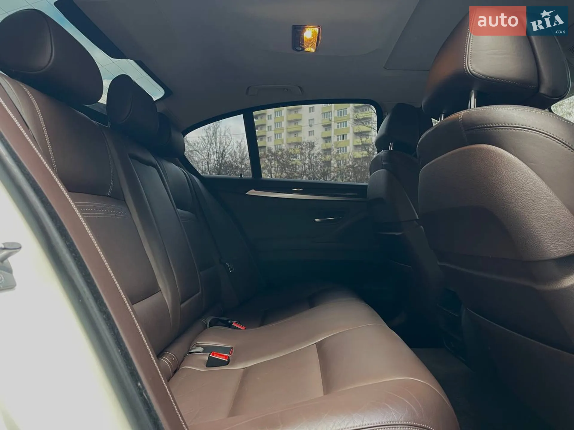 2013 BMW 5er - мініатюра 11