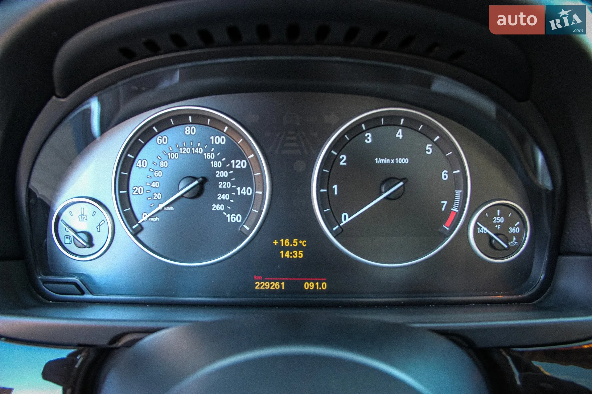 2010 BMW 5er - мініатюра 14
