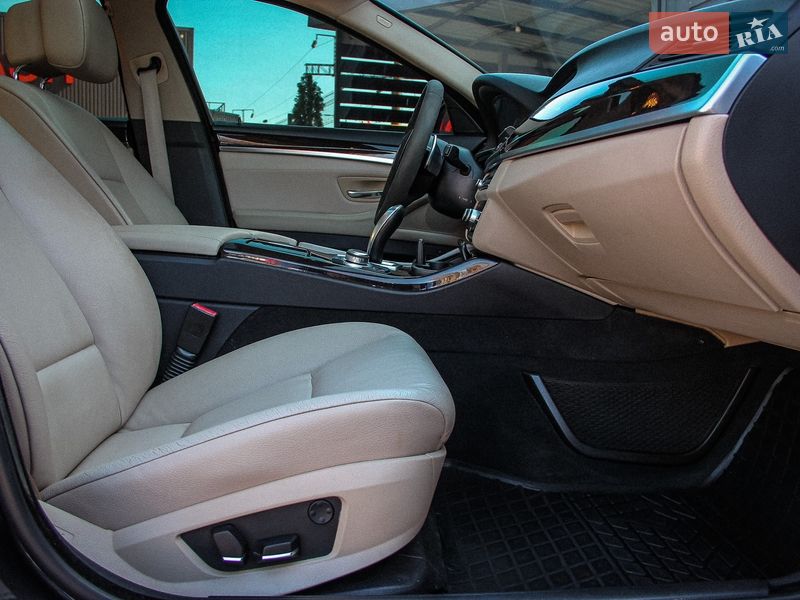 Седан BMW 5 Series 2010 в Одесі