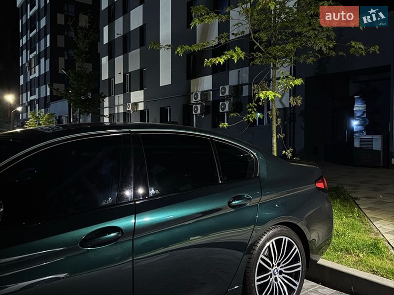 Седан BMW 5 Series 2019 в Ивано-Франковске