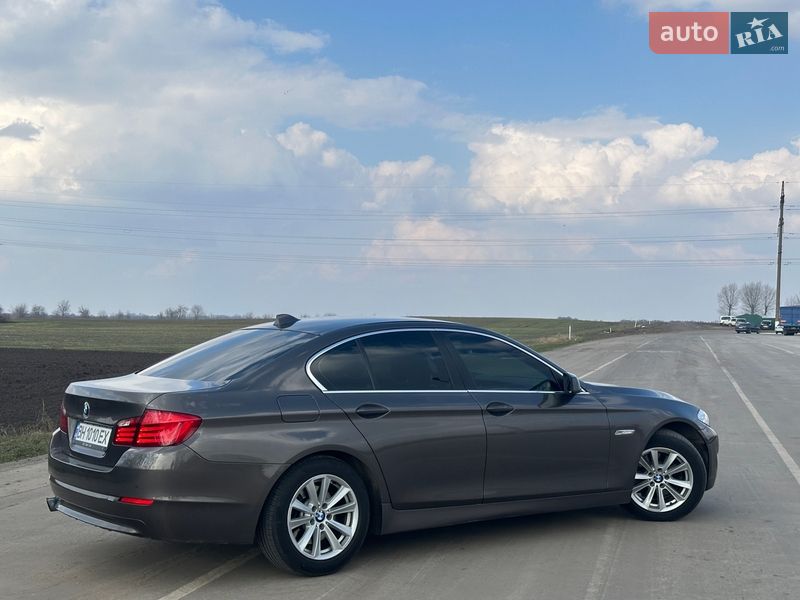 Седан BMW 5 Series 2012 в Виннице