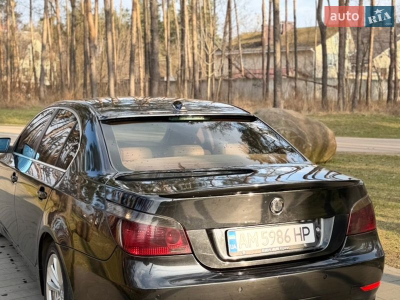Седан BMW 5 Series 2004 в Житомире