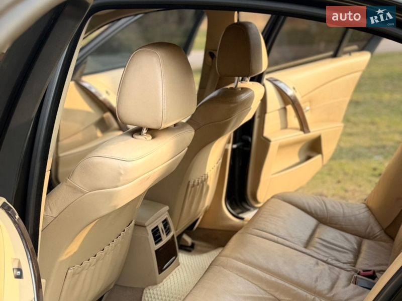 Седан BMW 5 Series 2004 в Житомире