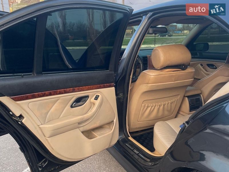 Седан BMW 5 Series 2001 в Кременчуге