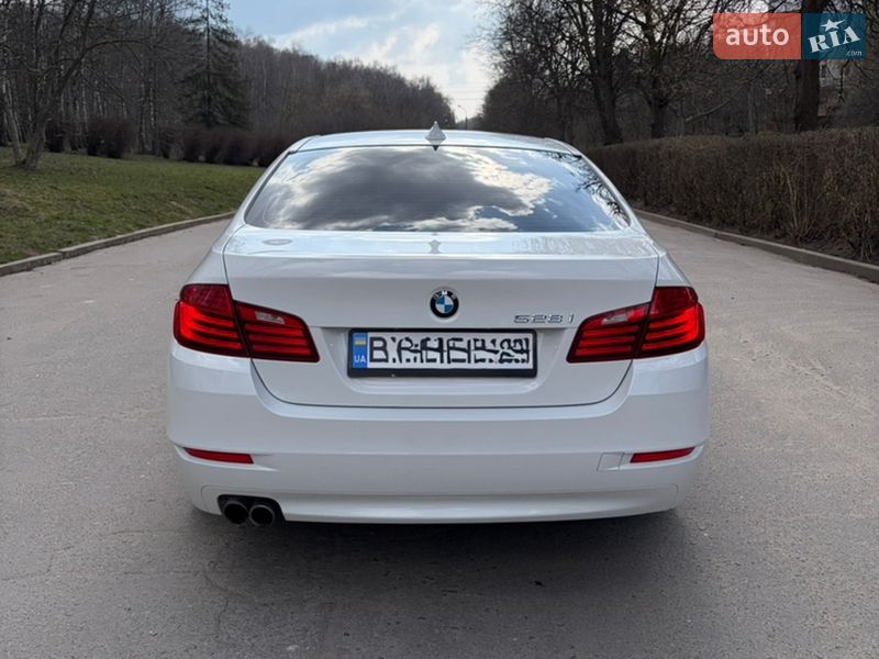 Седан BMW 5 Series 2014 в Тернополе