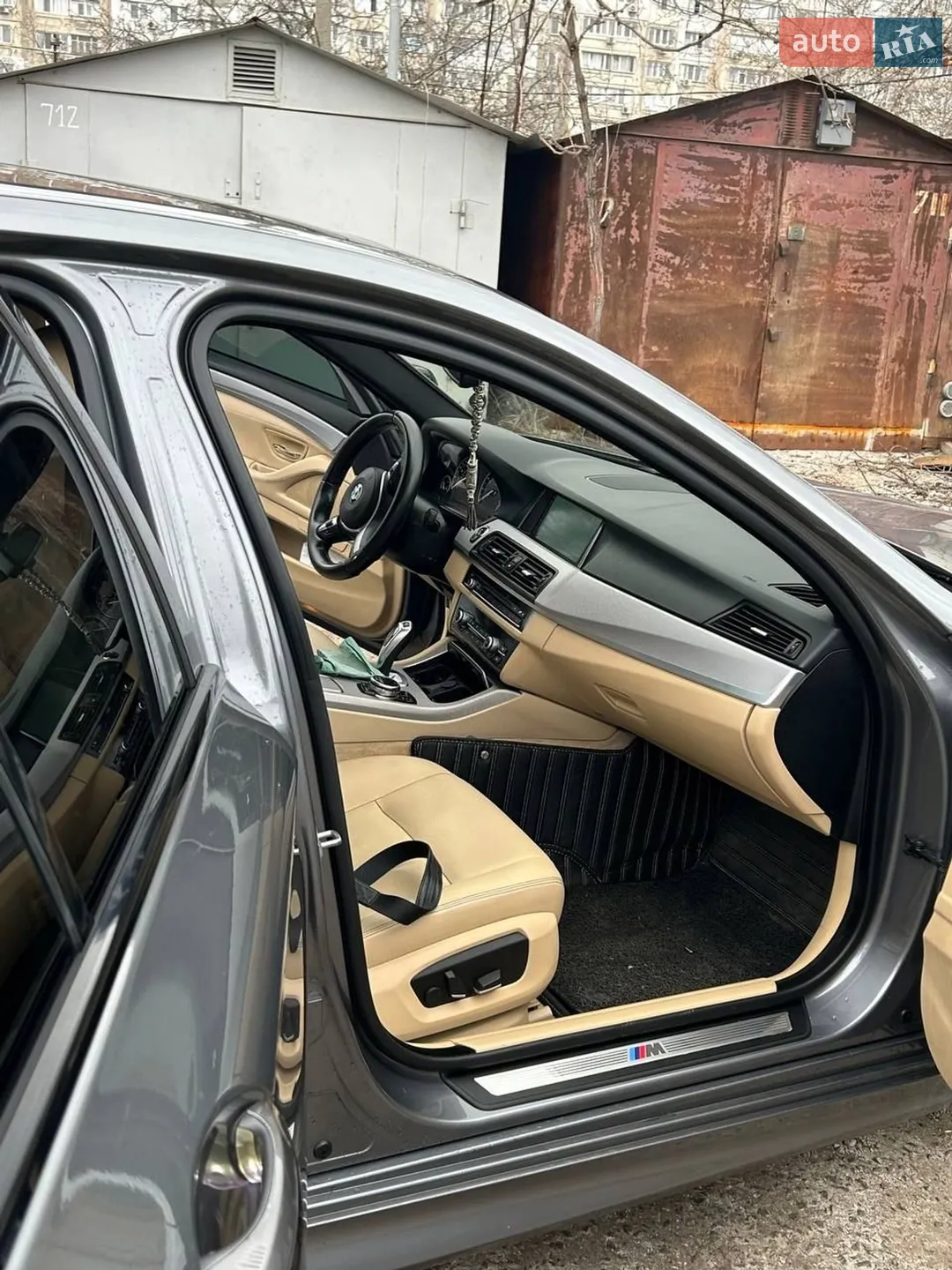 BMW 5 Series 2014 VIN WBA5A5C54ED512266 фото оголошення 10 з 21