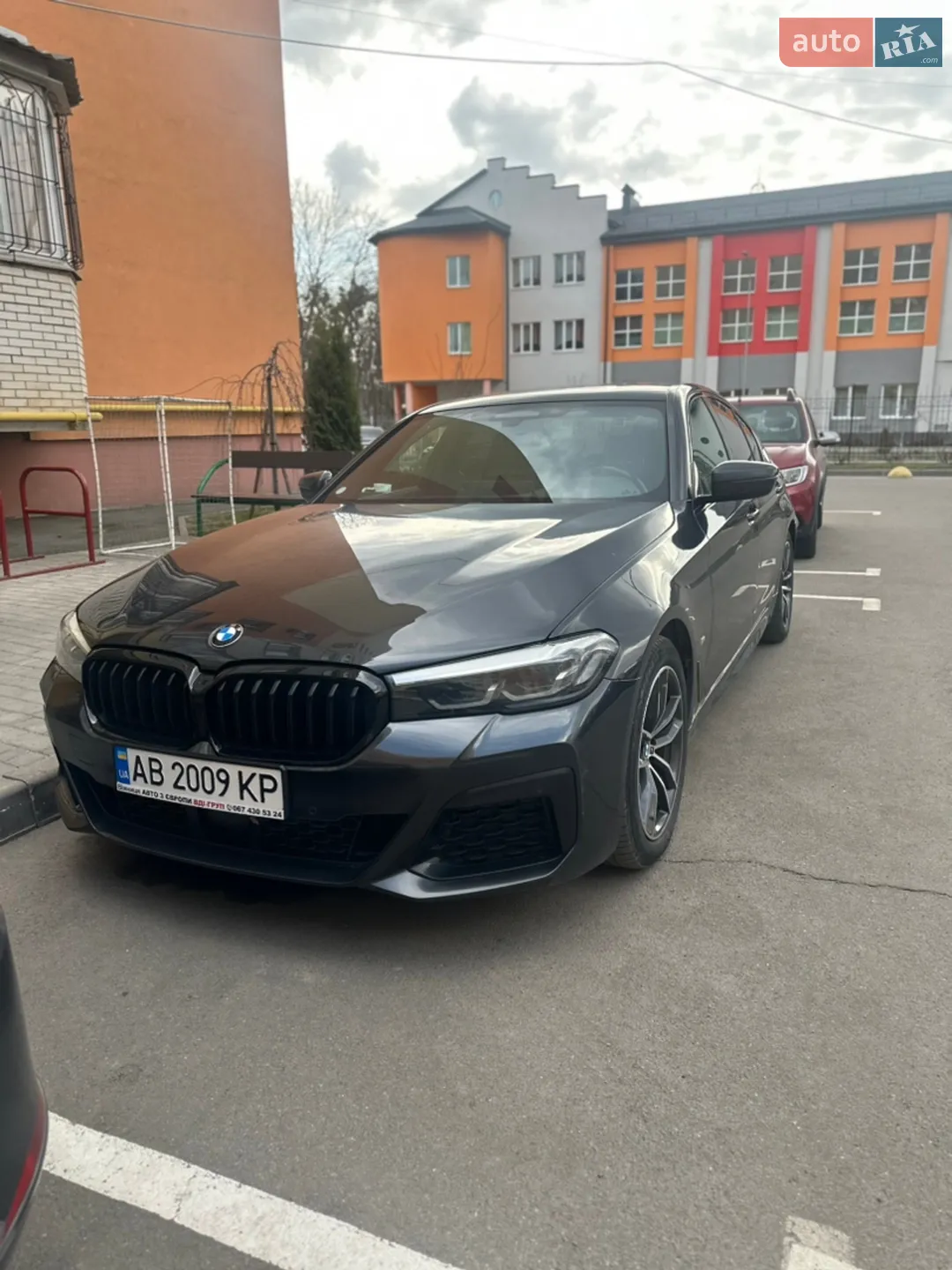 2022 BMW 5er - фото 1