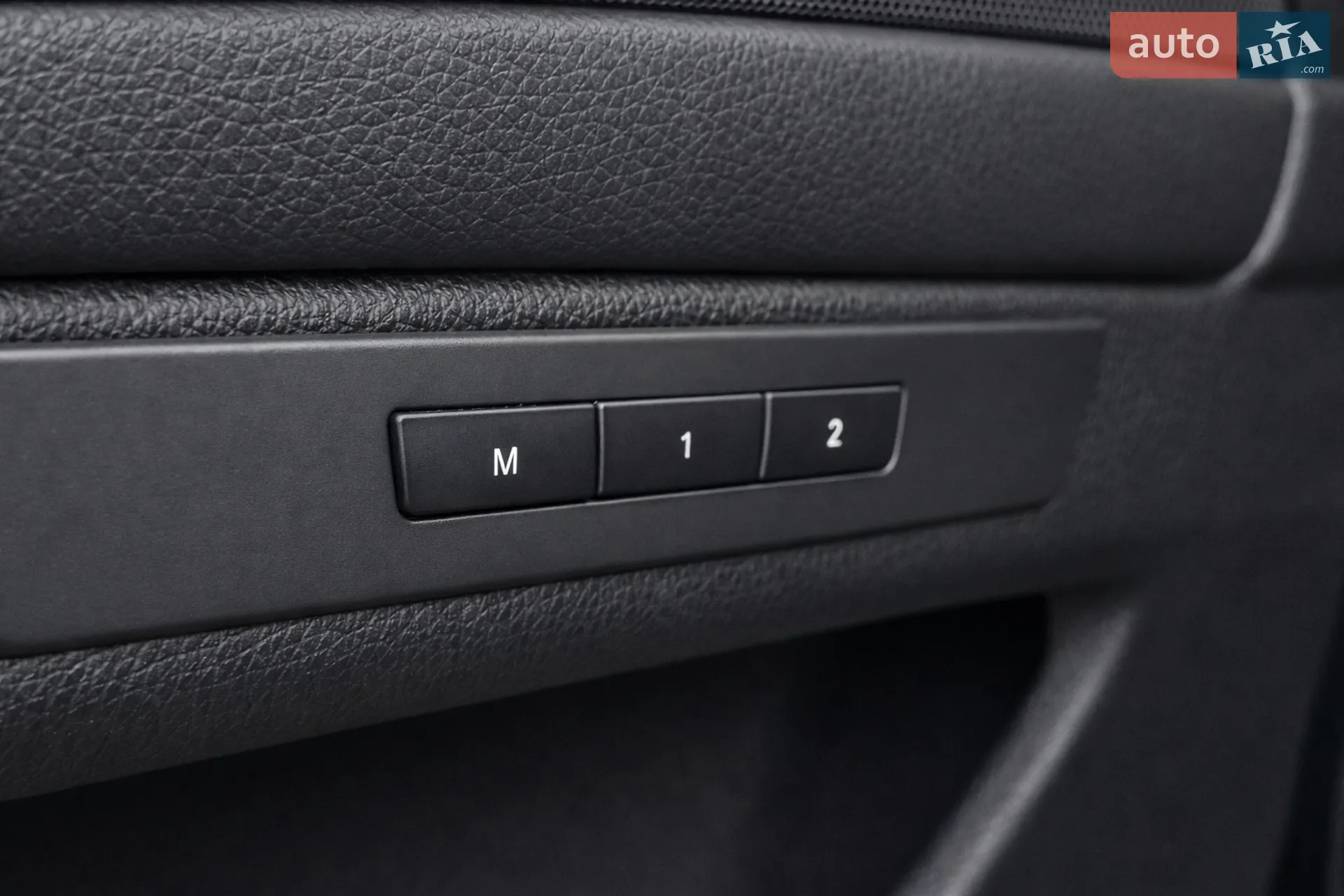 2011 BMW 5er - мініатюра 21