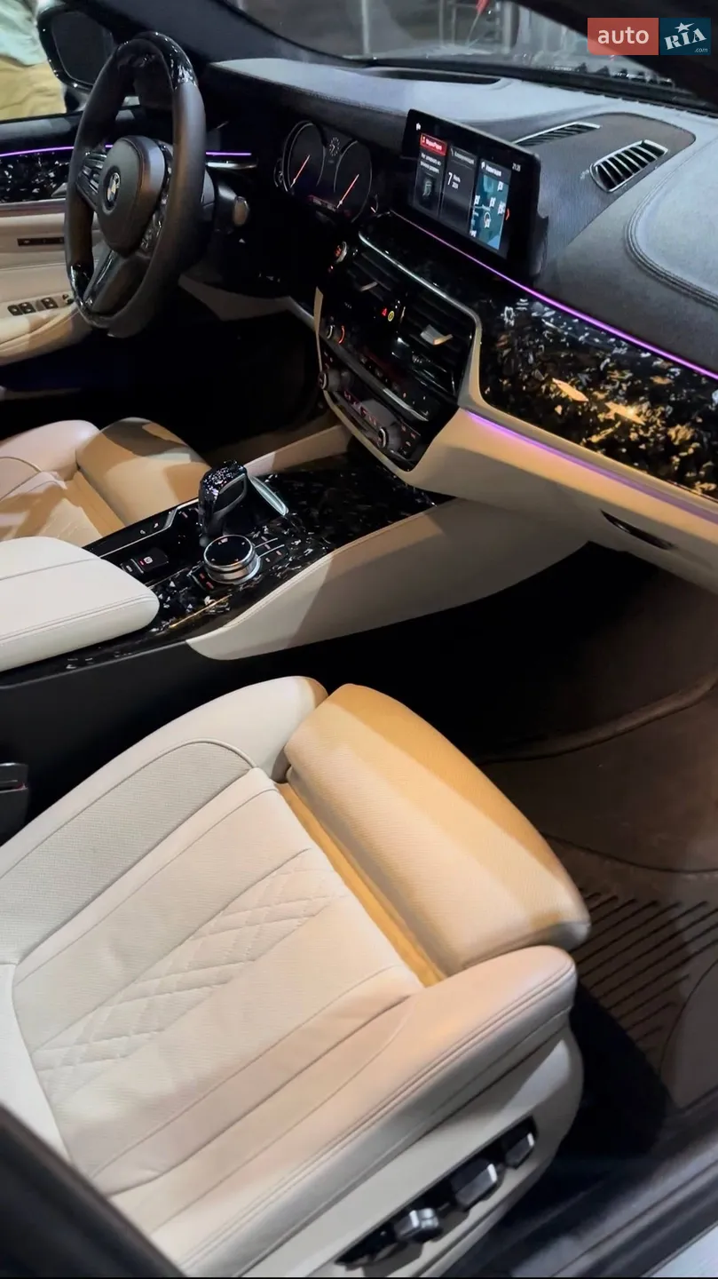 2016 BMW 5er - мініатюра 13