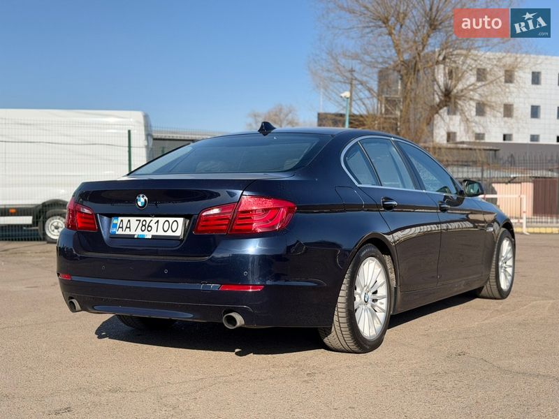 Седан BMW 5 Series 2012 в Киеве