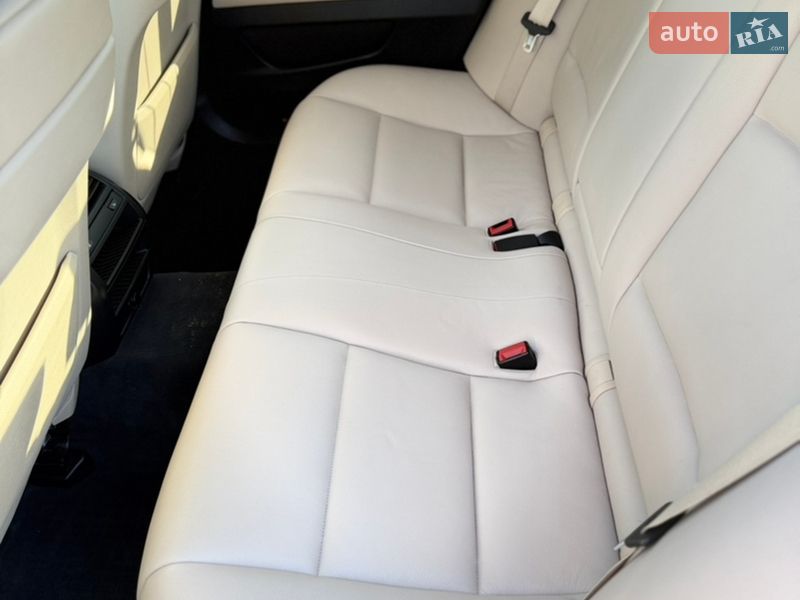 Седан BMW 5 Series 2012 в Киеве