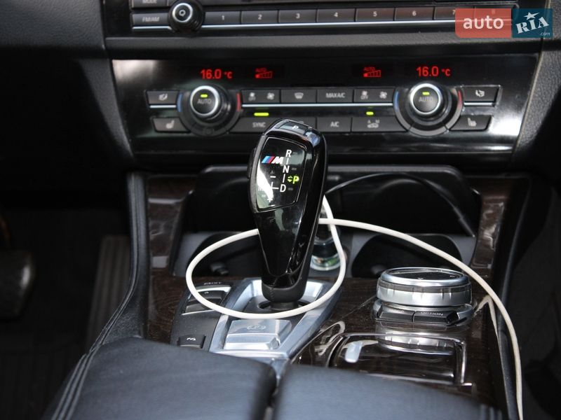 Седан BMW 5 Series 2013 в Киеве