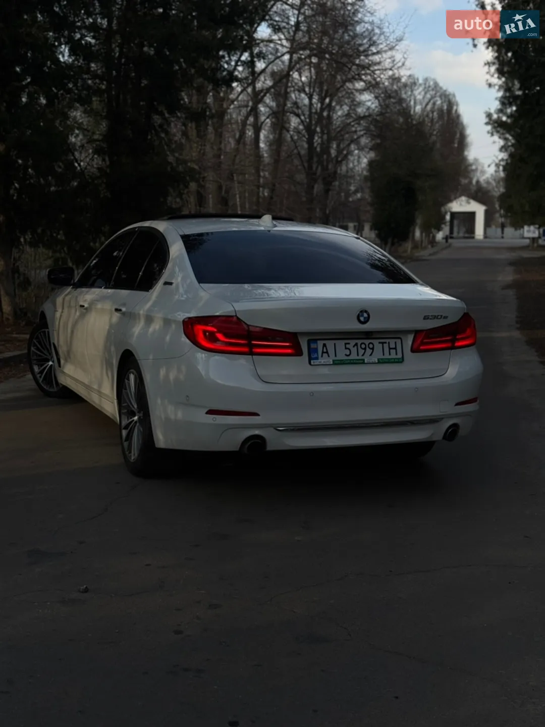 2017 BMW 5er - мініатюра 5
