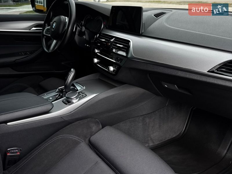 Седан BMW 5 Series 2017 в Вінниці