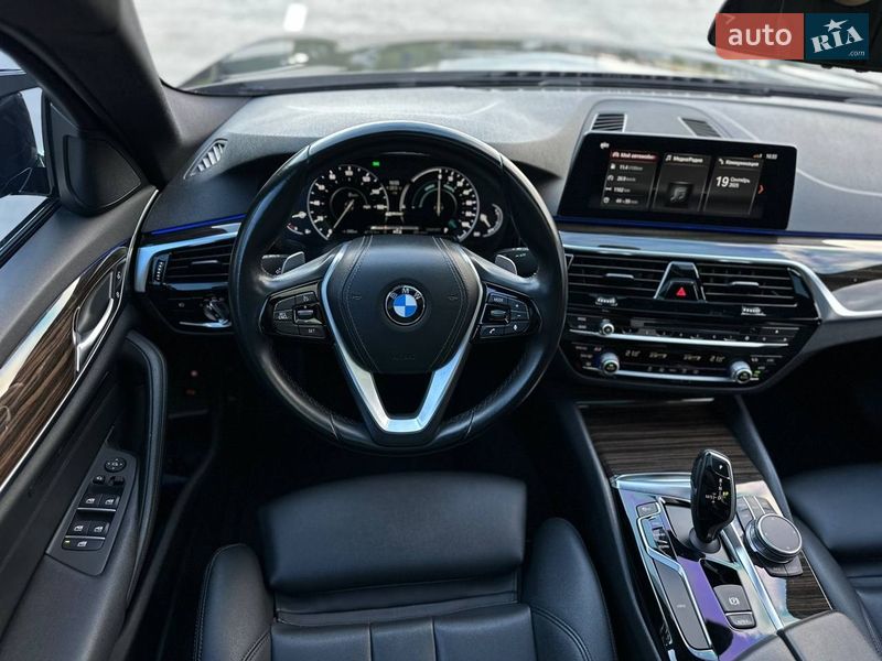 Седан BMW 5 Series 2018 в Києві