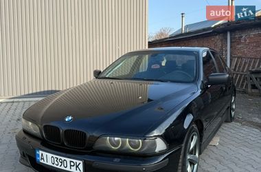 Седан BMW 5 Series 2001 в Білій Церкві