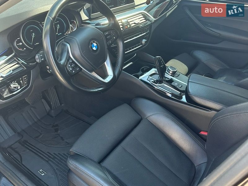 Седан BMW 5 Series 2018 в Кривому Розі