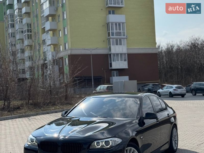BMW 5 Series 2011