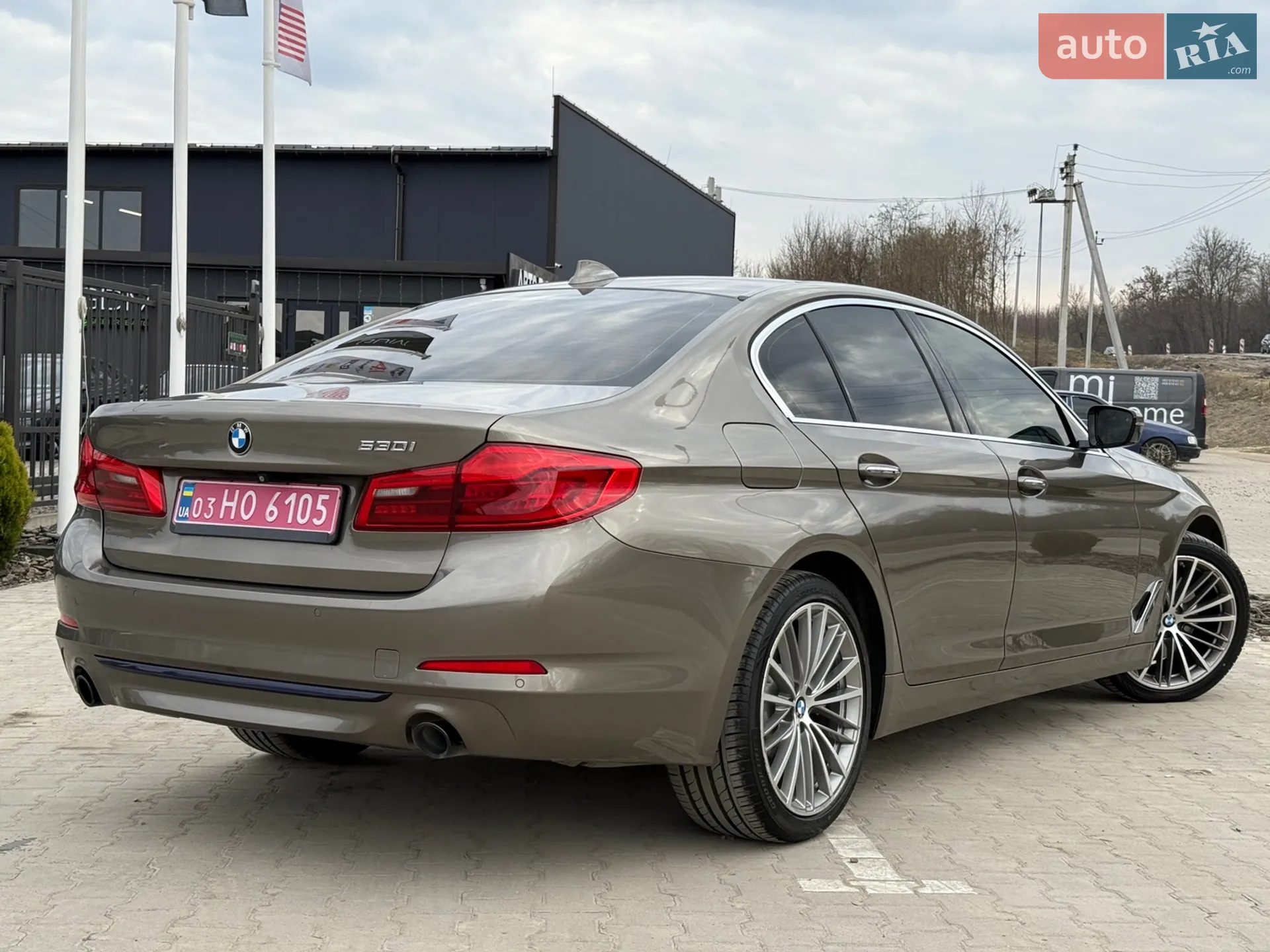 2017 BMW 5er - мініатюра 3