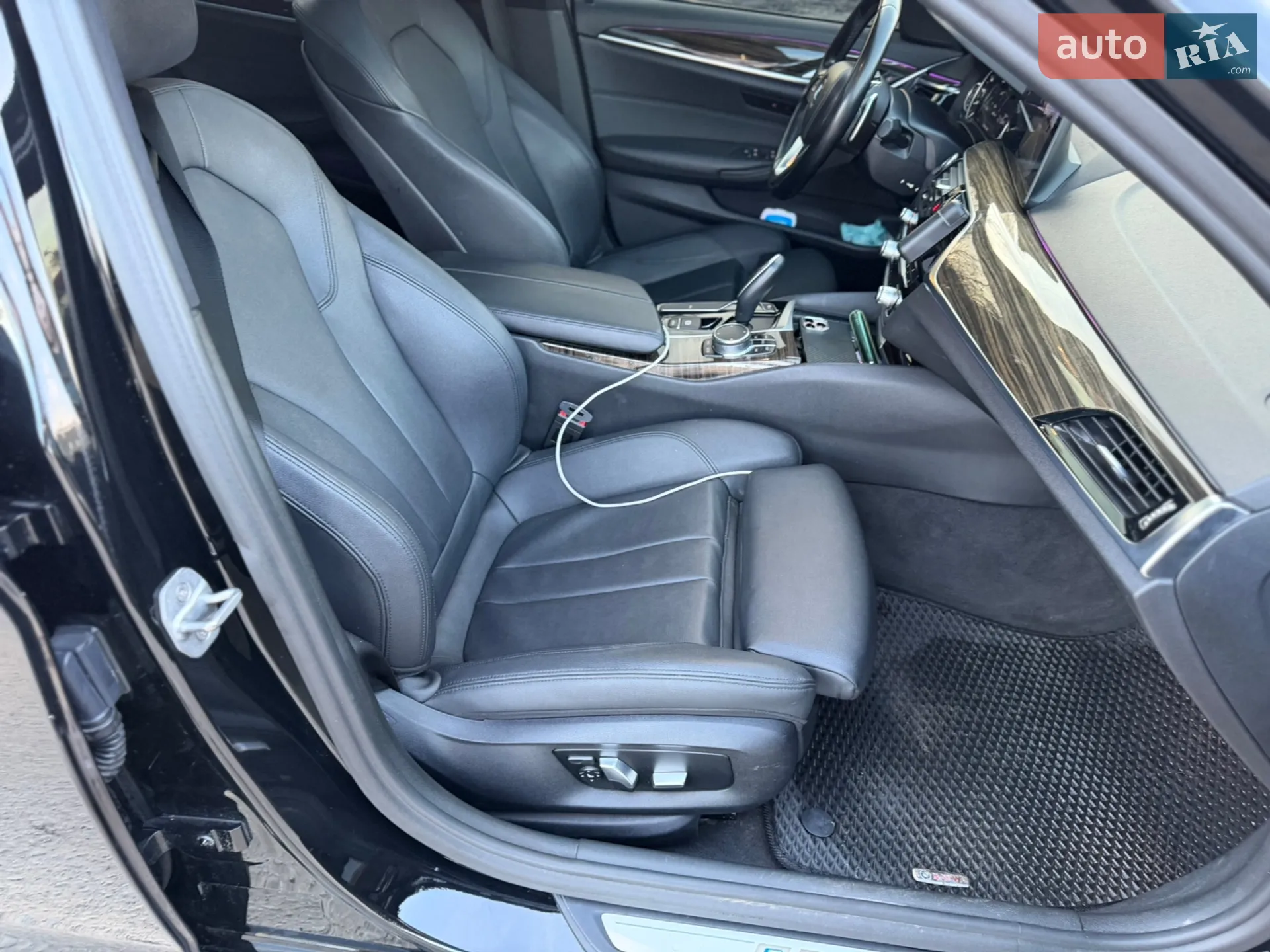 2017 BMW 5er - мініатюра 15