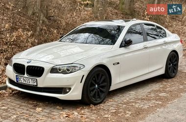 Седан BMW 5 Series 2011 в Львове