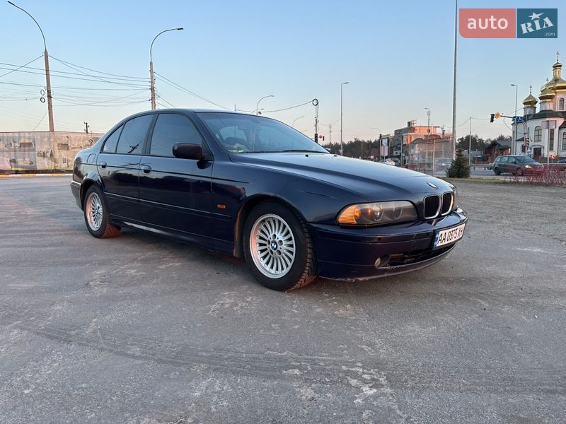 Седан BMW 5 Series 1999 в Киеве
