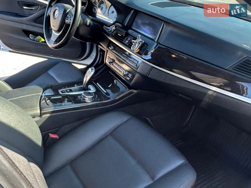 Седан BMW 5 Series 2014 в Чернигове