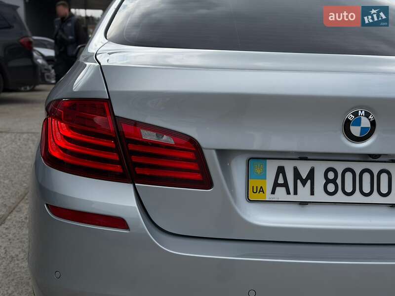 Седан BMW 5 Series 2015 в Житомире