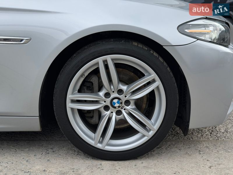 Седан BMW 5 Series 2015 в Житомире