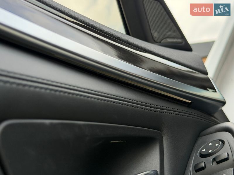 Седан BMW 5 Series 2015 в Житомире