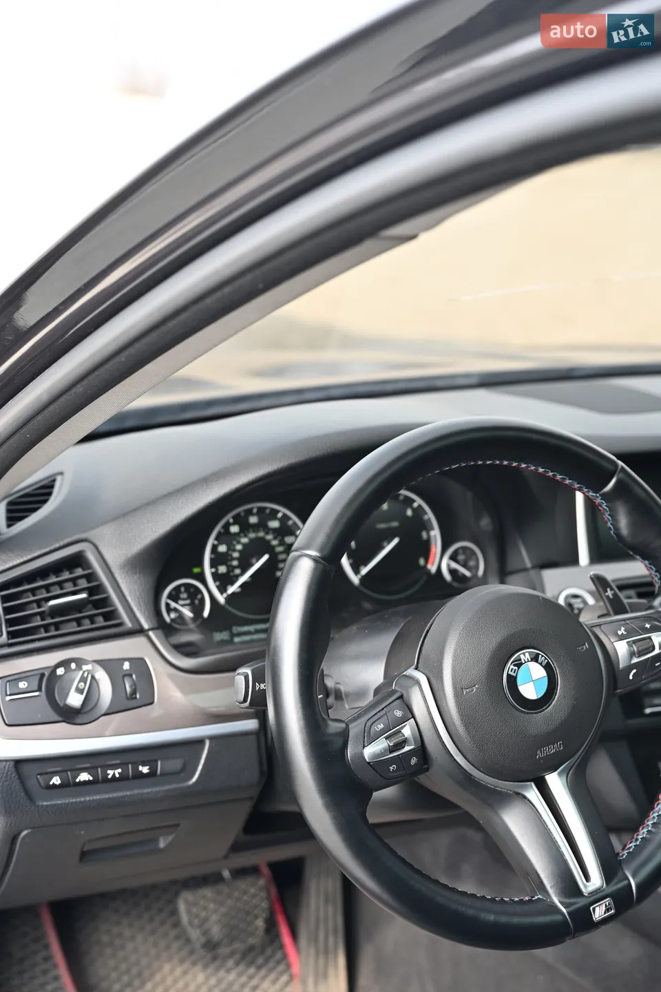 2013 BMW 5er - мініатюра 35