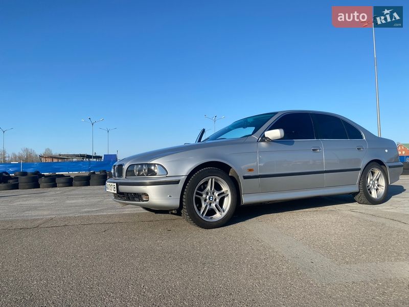 Седан BMW 5 Series 1999 в Харькове