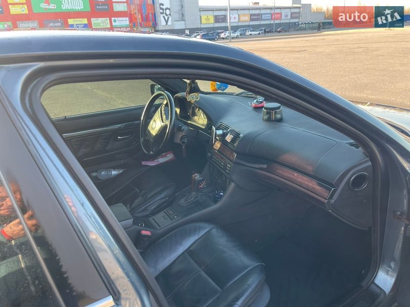 Седан BMW 5 Series 1999 в Харькове