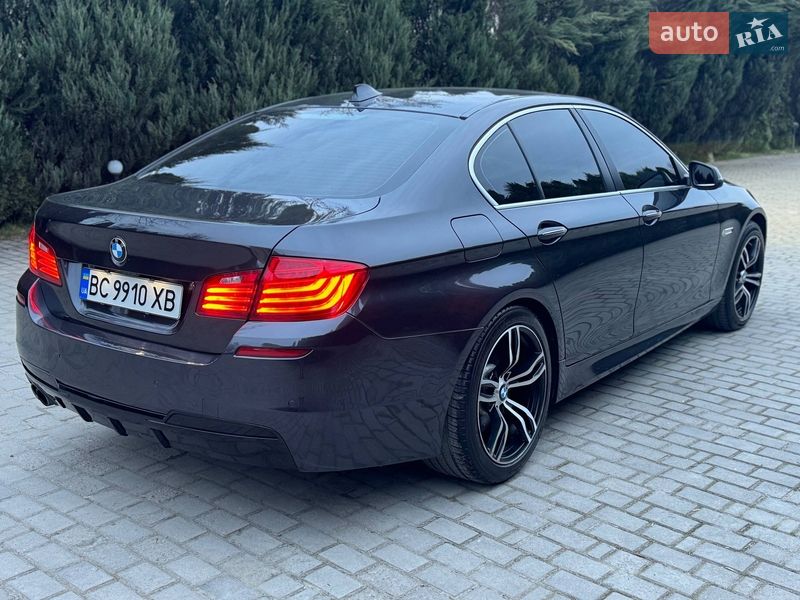 Седан BMW 5 Series 2013 в Самборі