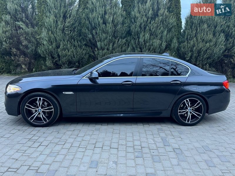 Седан BMW 5 Series 2013 в Самборі