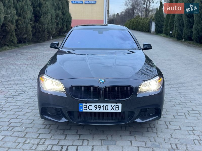 Седан BMW 5 Series 2013 в Самборі