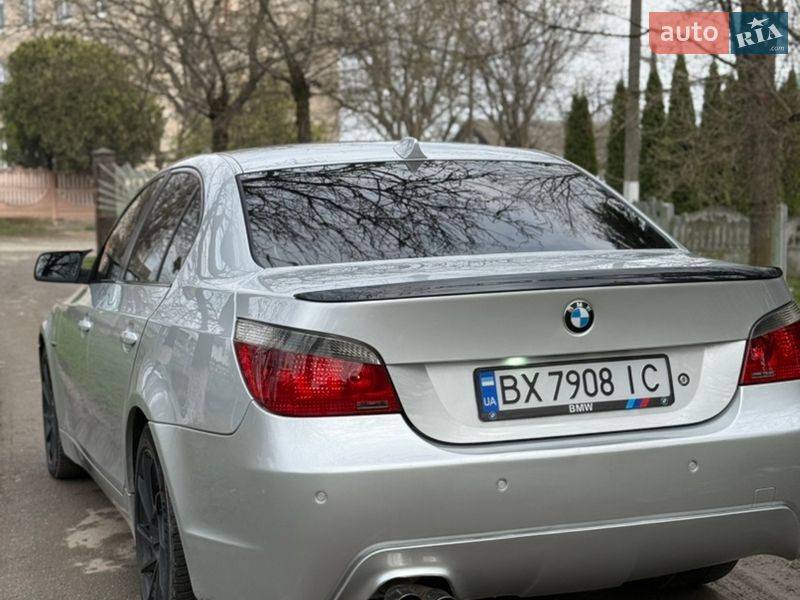 Седан BMW 5 Series 2004 в Чернівцях