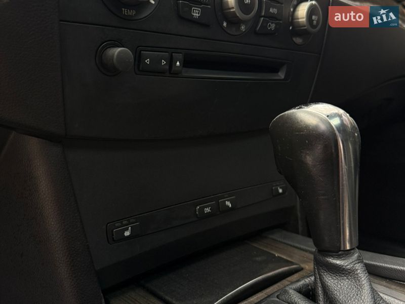 Седан BMW 5 Series 2004 в Чернівцях