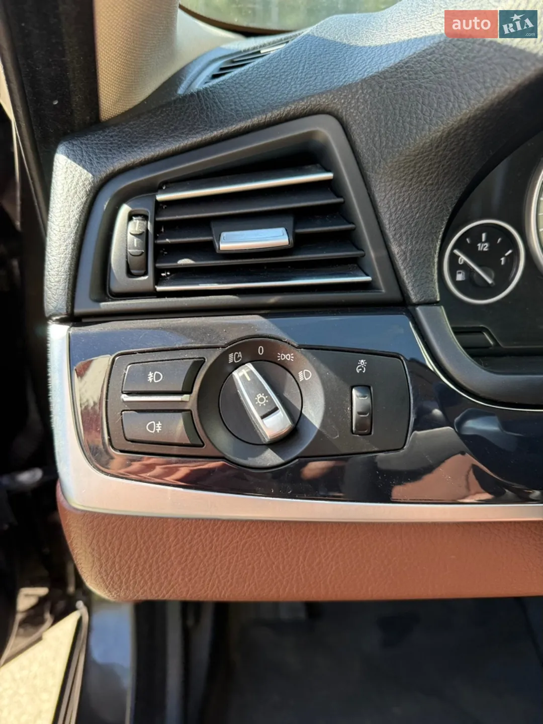 2016 BMW 5er - мініатюра 11