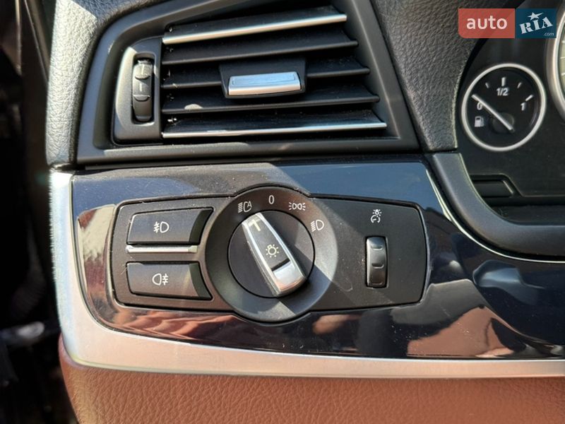 Седан BMW 5 Series 2016 в Киеве