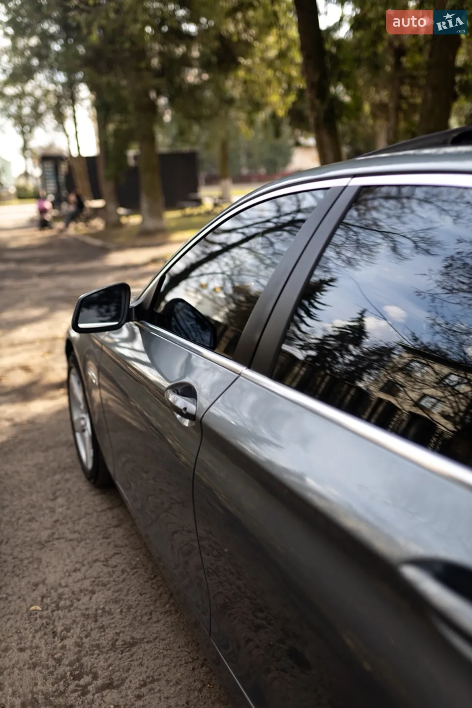 2010 BMW 5er - мініатюра 21