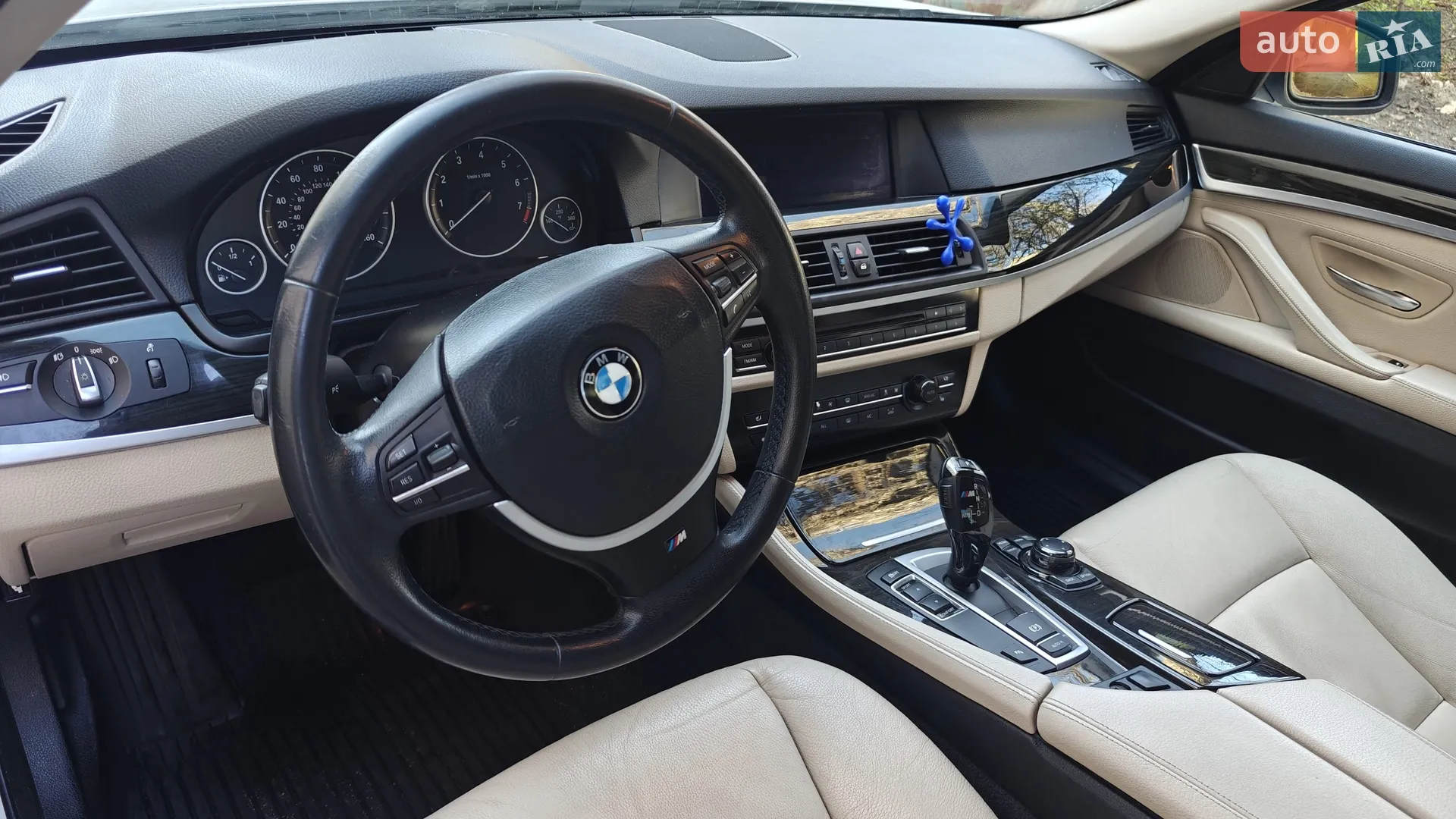 2013 BMW 5er - мініатюра 17
