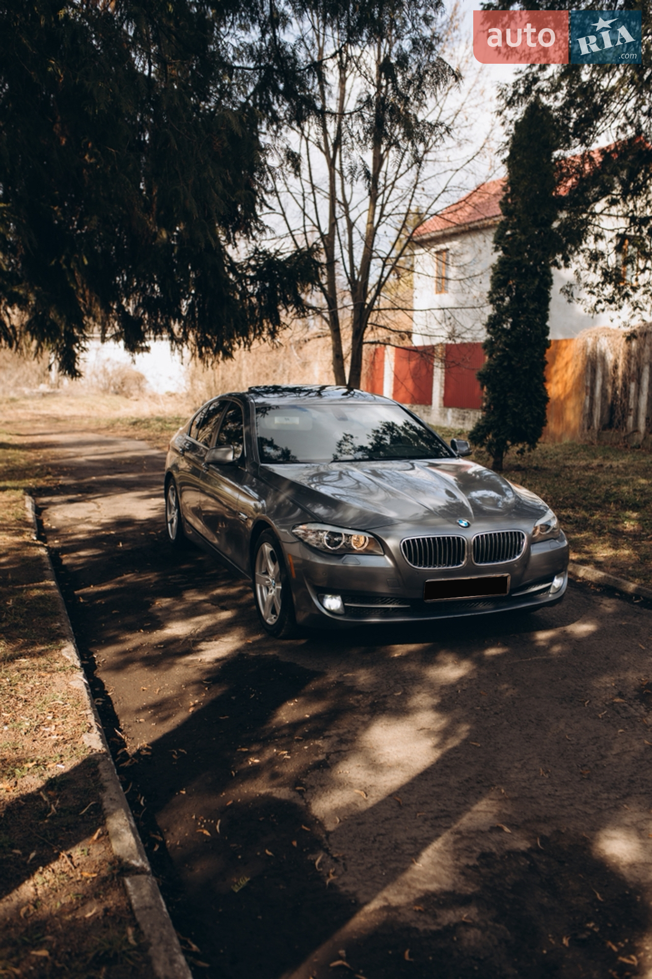2010 BMW 5er - мініатюра 2