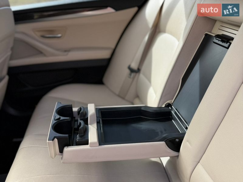 Седан BMW 5 Series 2012 в Каневе фото 43 Седан BMW 5 Series 2012 в Каневе