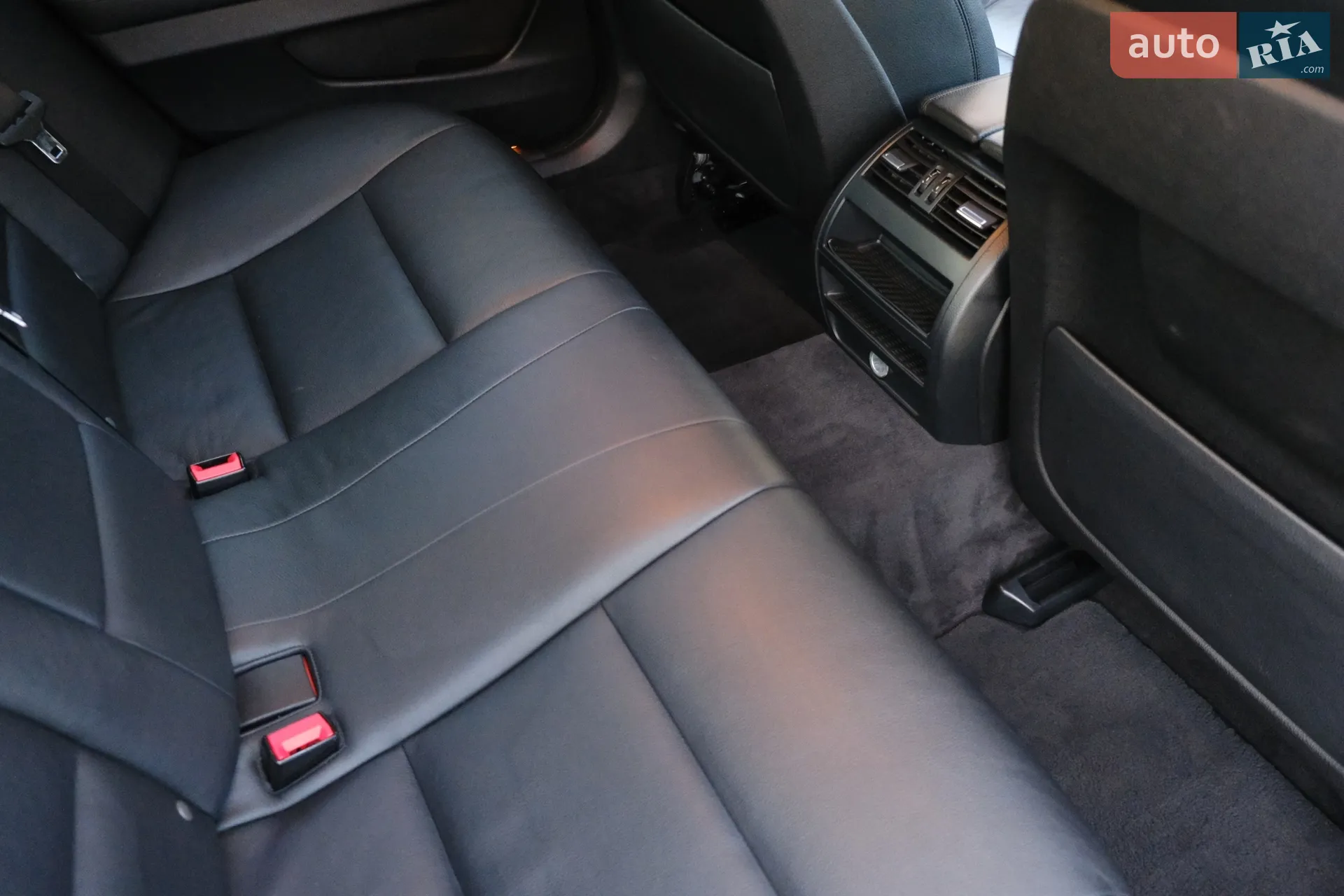 2013 BMW 5er - мініатюра 16