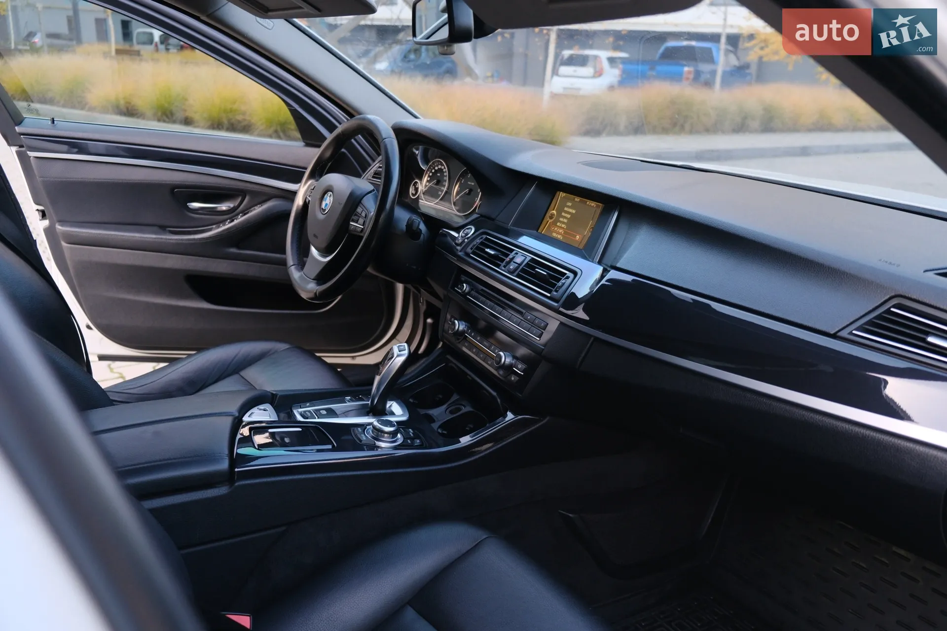 2013 BMW 5er - мініатюра 11