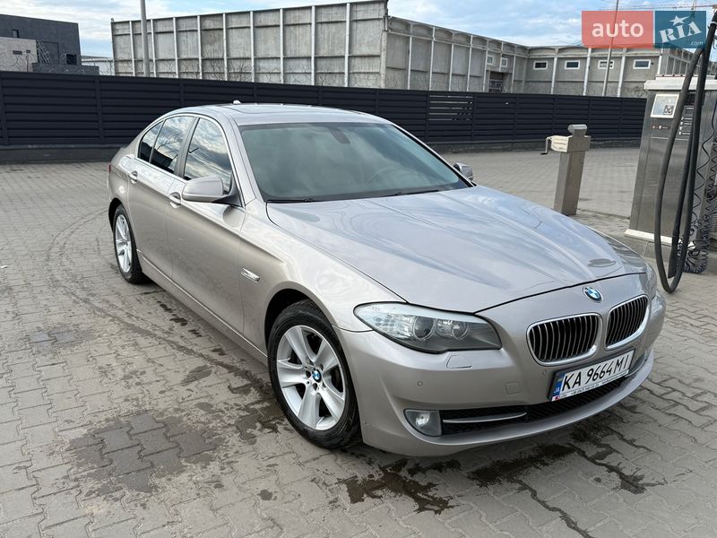 Седан BMW 5 Series 2012 в Києві