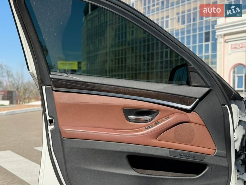 Седан BMW 5 Series 2014 в Одесі