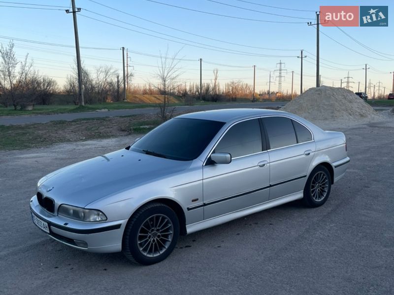 Седан BMW 5 Series 1999 в Кривому Розі
